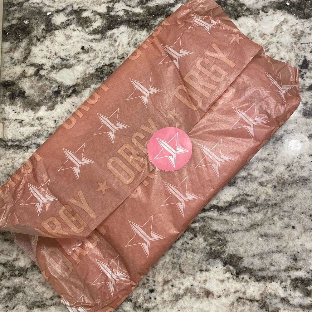 Jeffree Star Cosmetics Orgy Palette